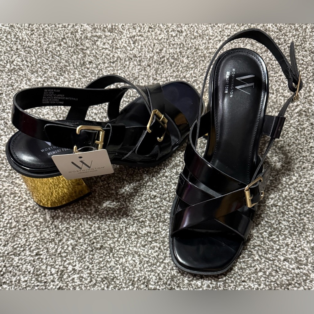 Worthington Women's 9M Glossy Black Heeled Sandals W/Memory Foam NWT
